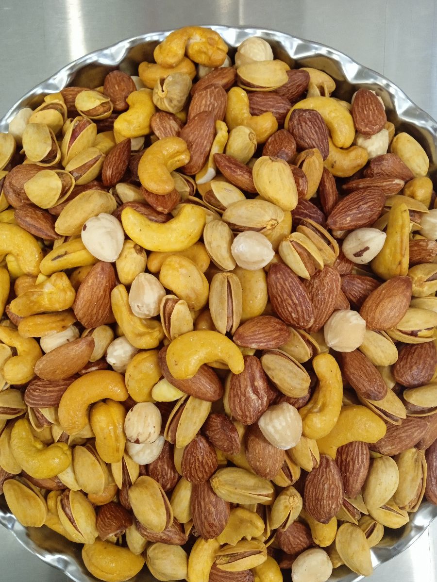مشخصات، قیمت و خرید آجیل چهار مغز شور - خوشمزه جات باباننه